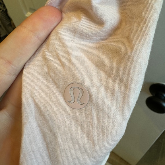 Lululemon top - Picture 3 of 3